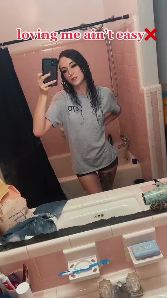 @christina🤍
