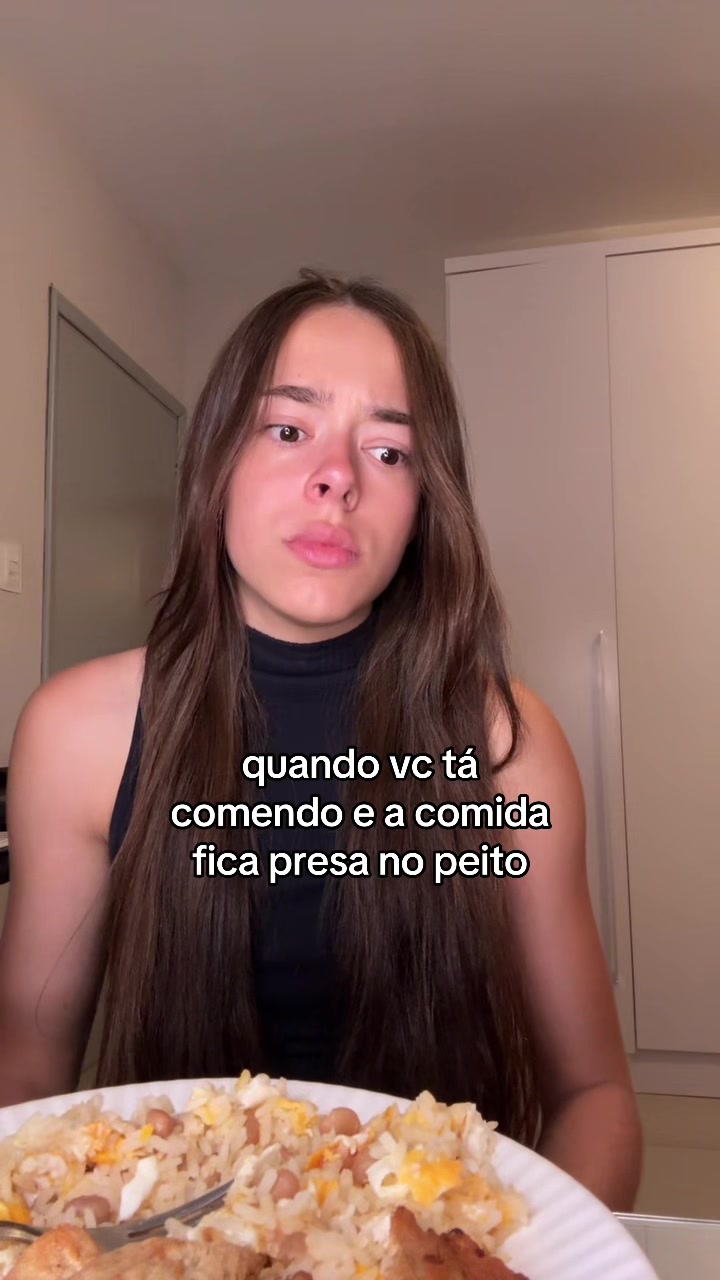 @Julia Andrade
