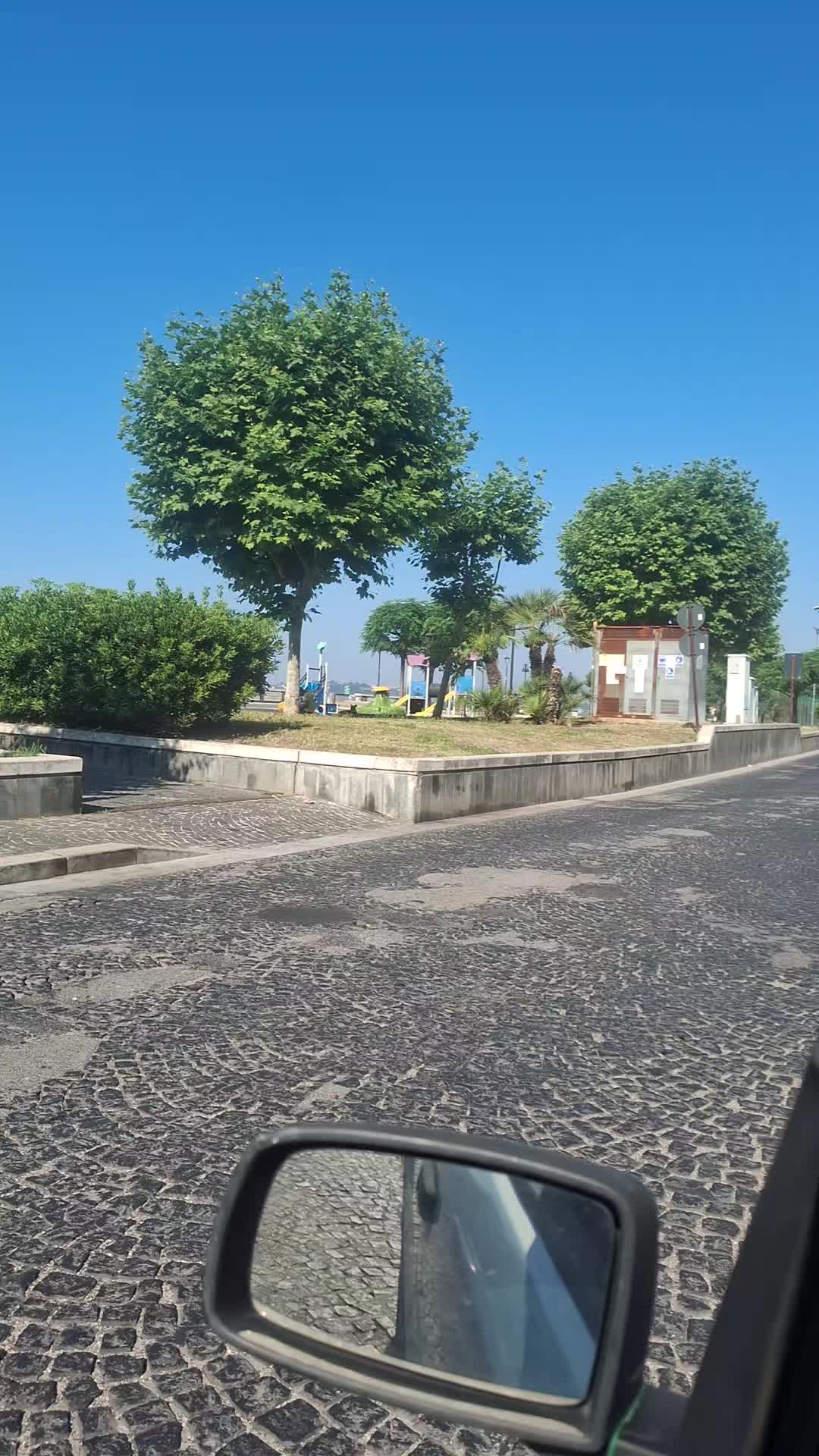 @Maria Scotti