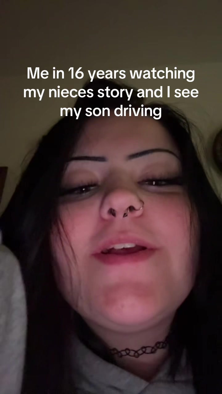 @💕✨𝓔𝓵𝓸𝓻𝓪✨💕