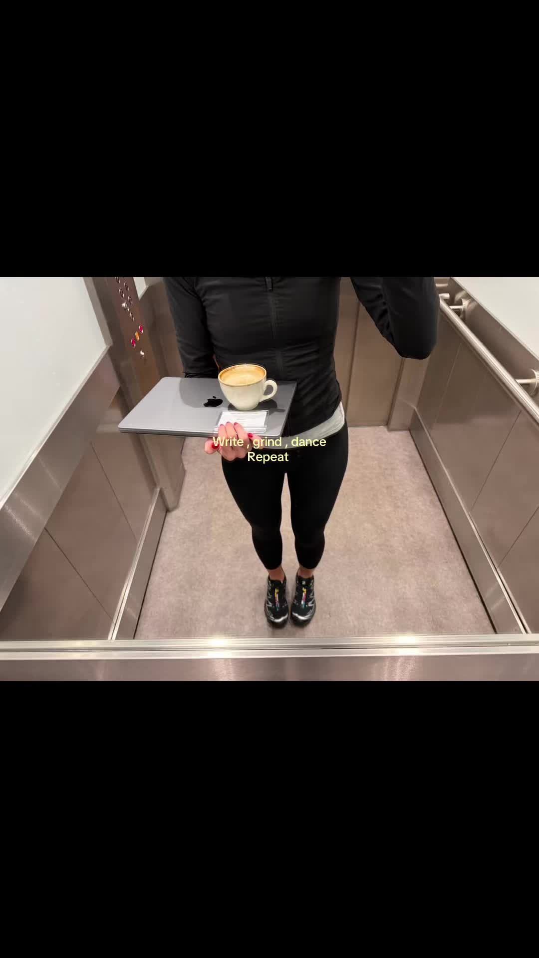 @Nina24fashion