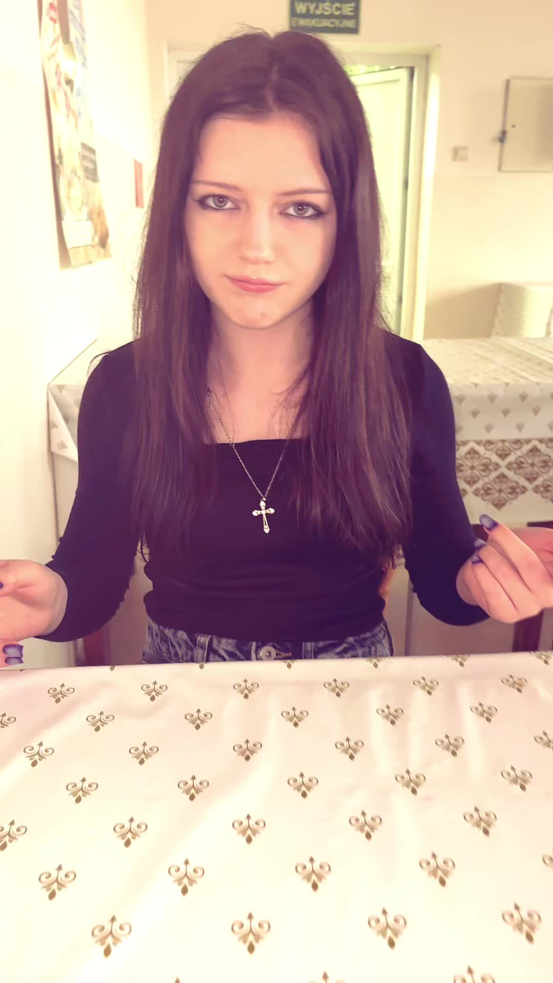 @🤨