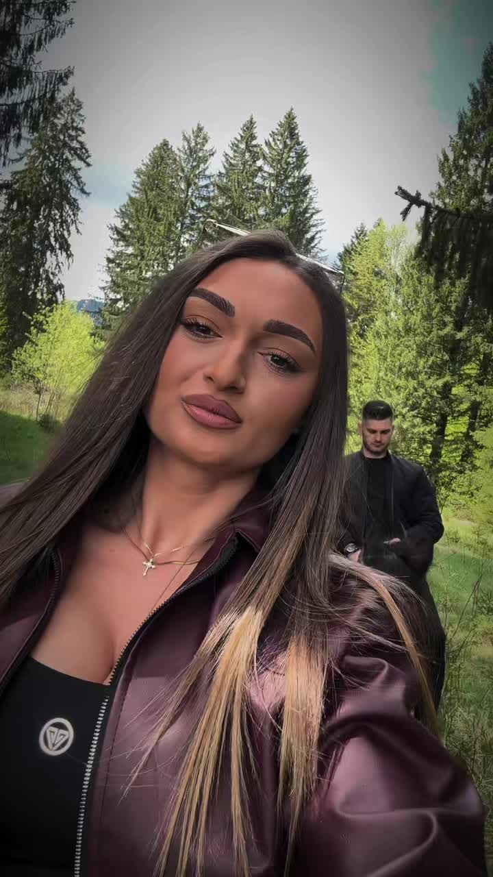 @alexandra.cenuse
