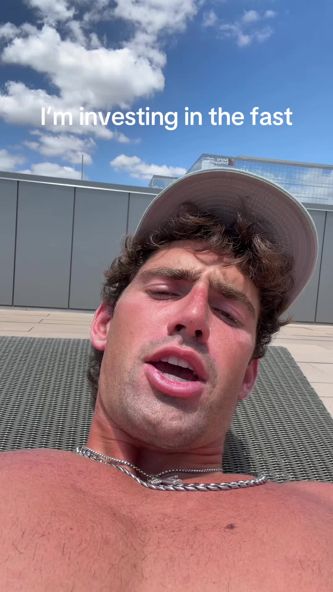 @Starvemax