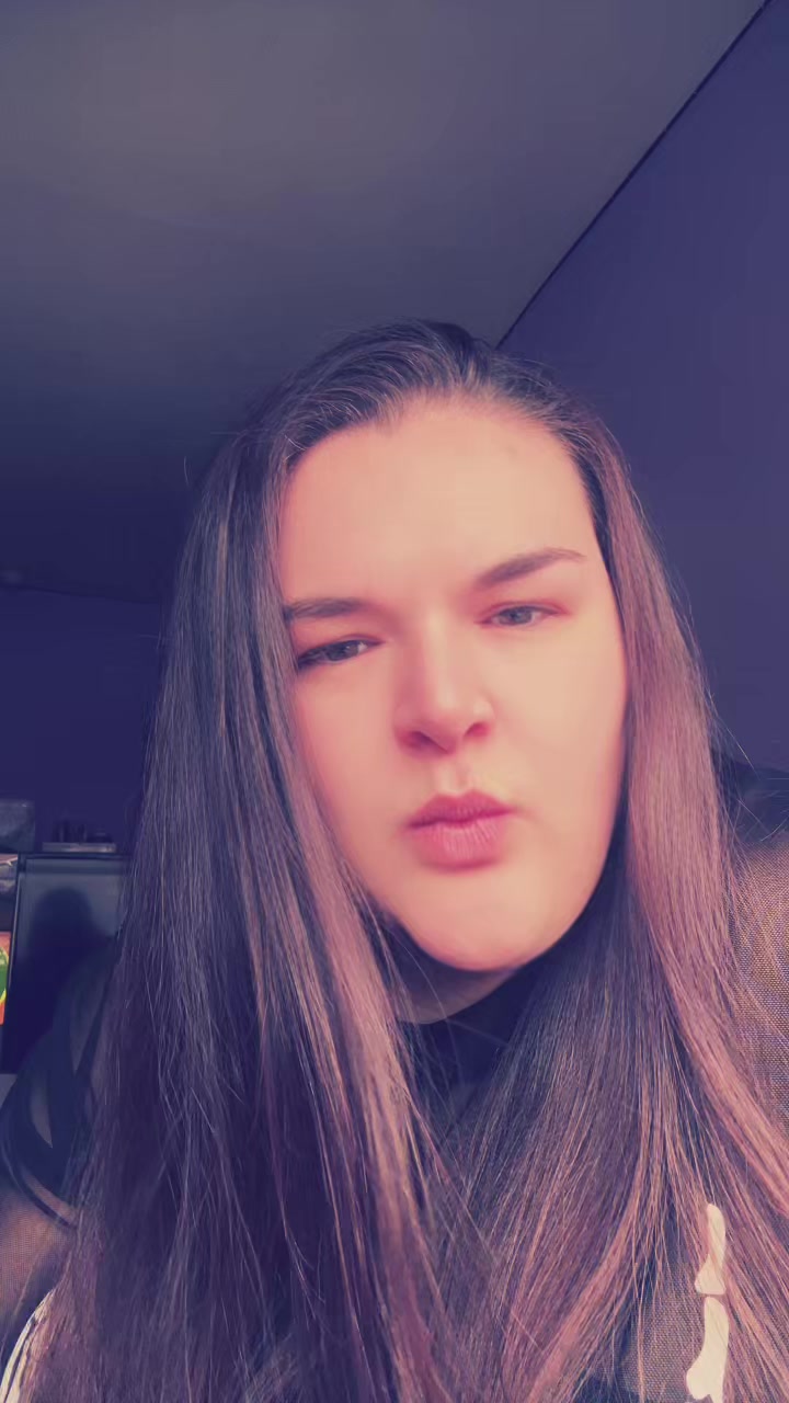 @Hannah 🩷🫶🏻