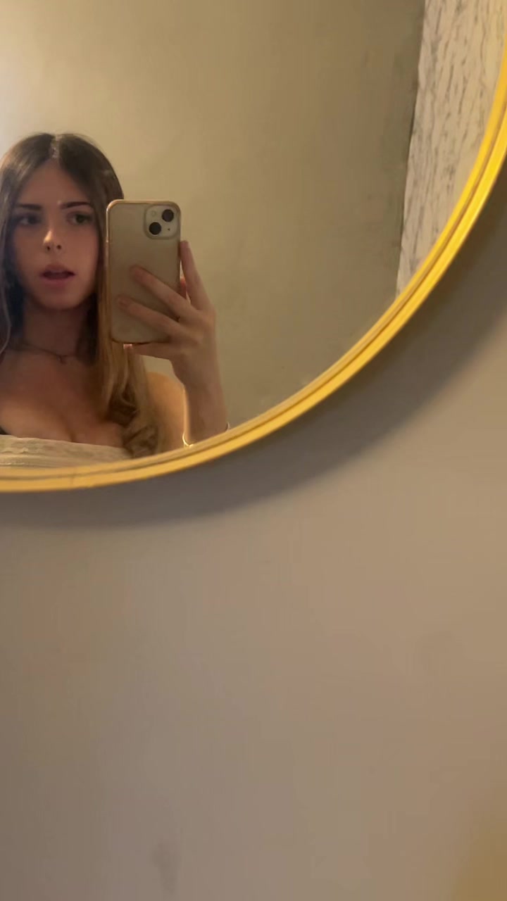 @𝐞𝐯𝐢𝐞✞