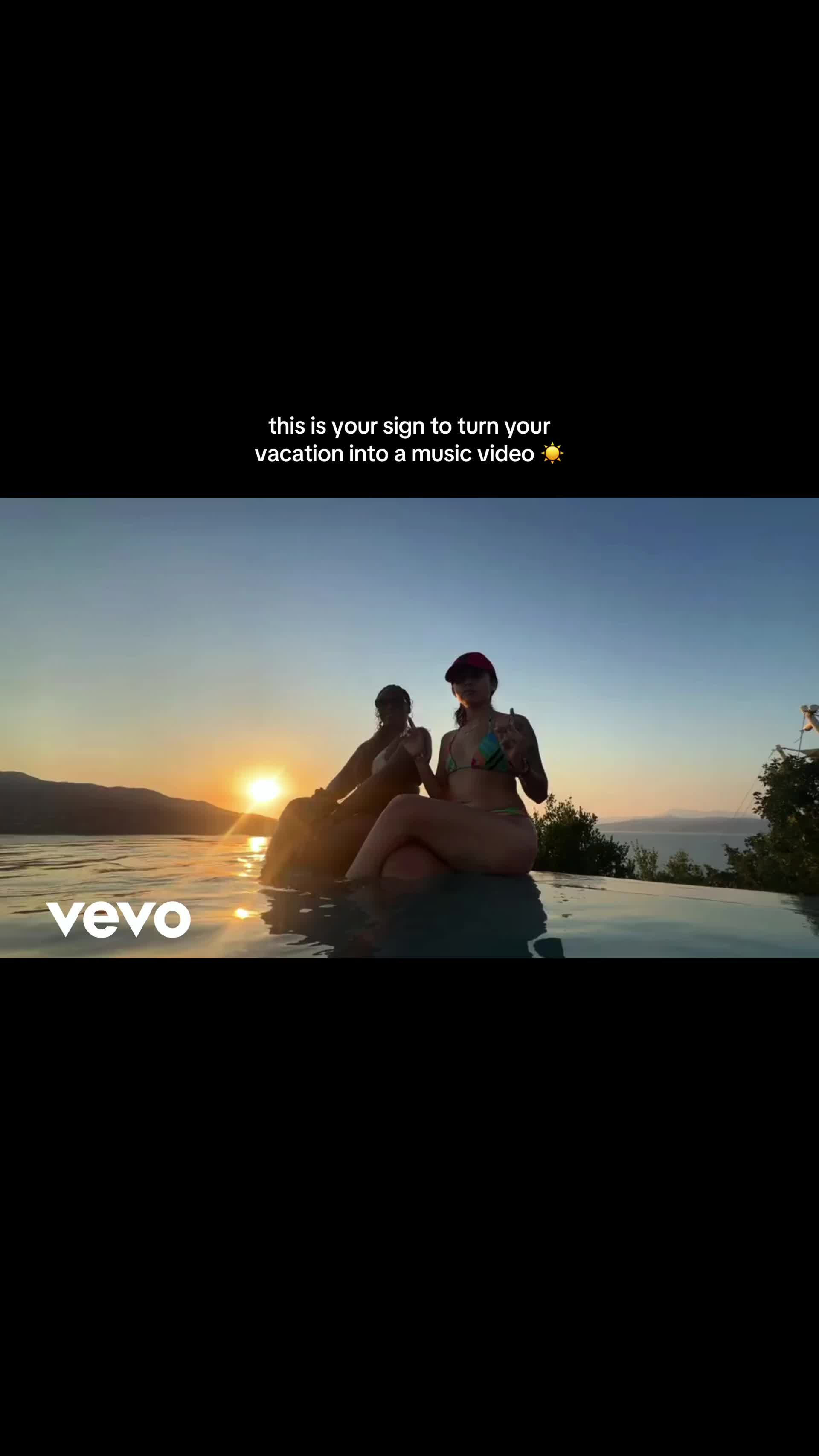 @Ayo | vibes, bites, & flights