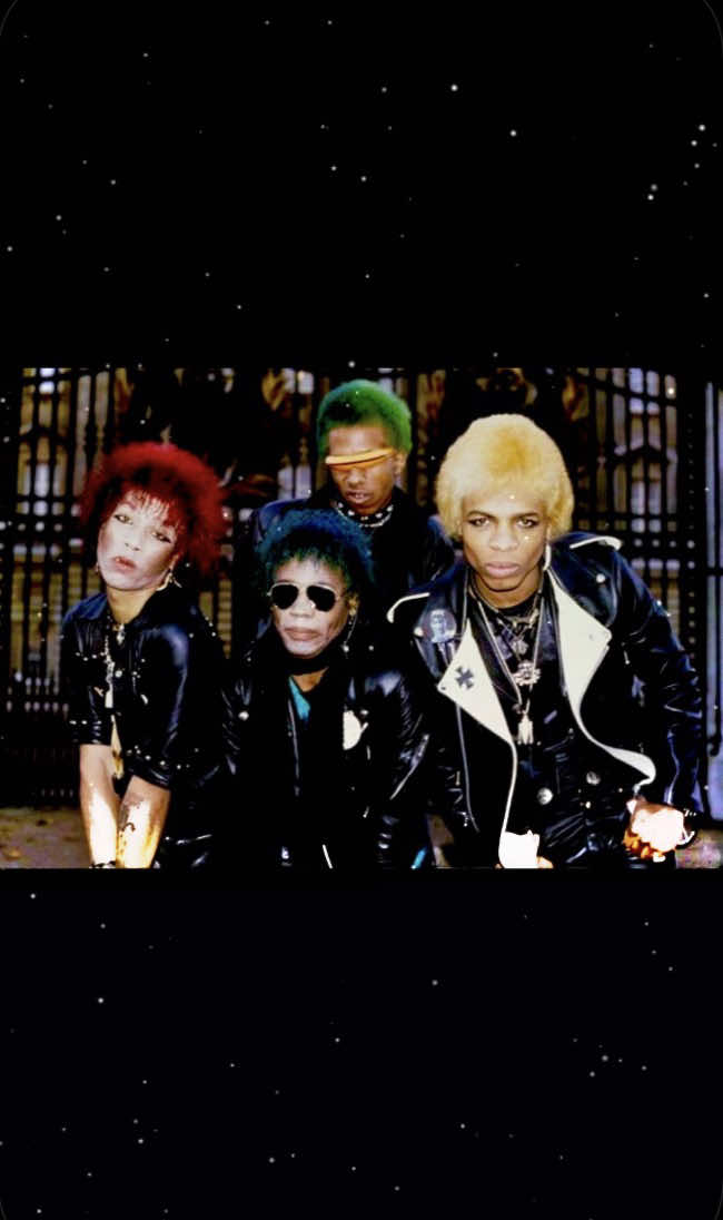 @spikepoison!🧑🏻🎤👩🏿🎤