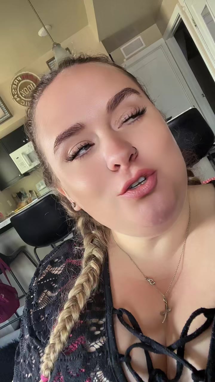 @Banana