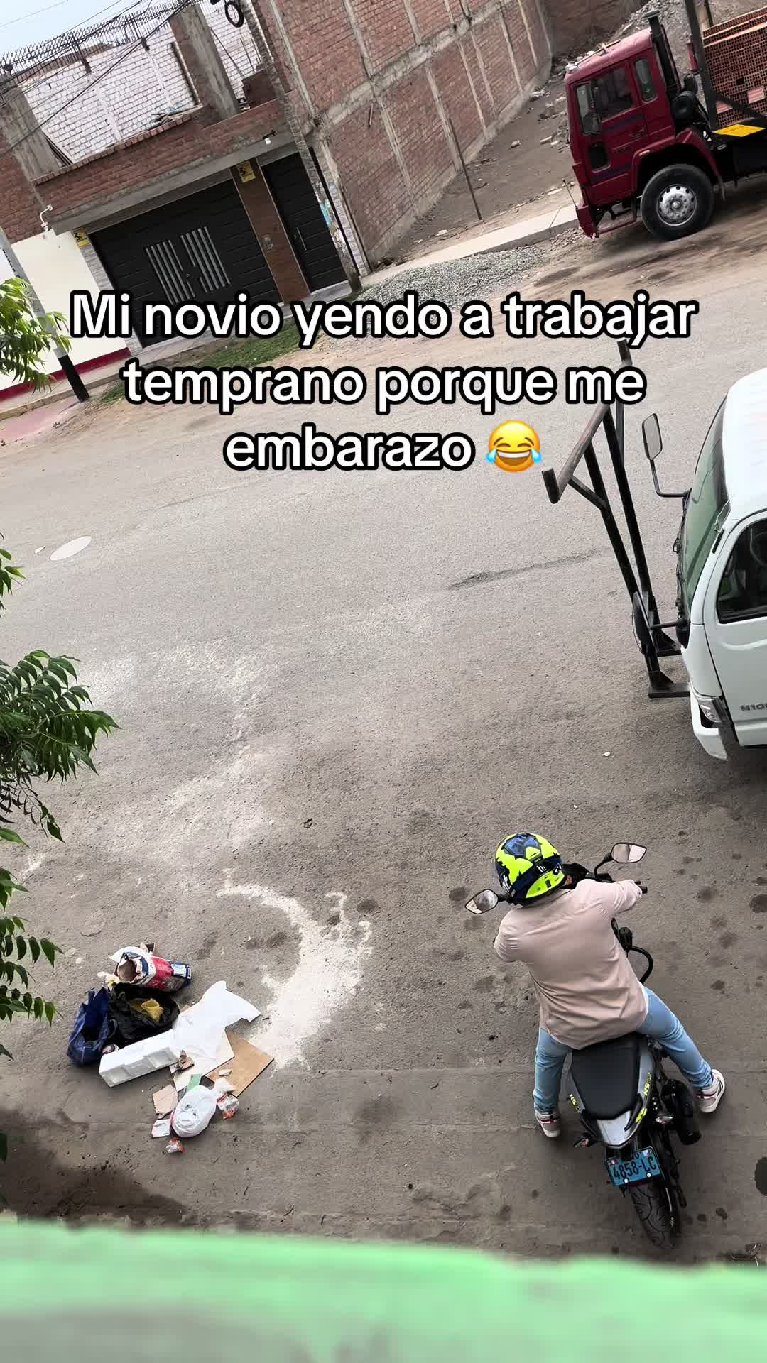 @Leydi