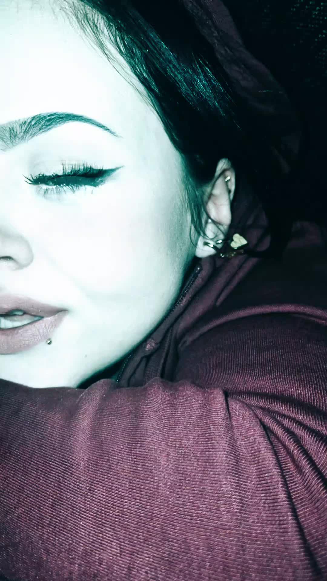 @nadineoptimum