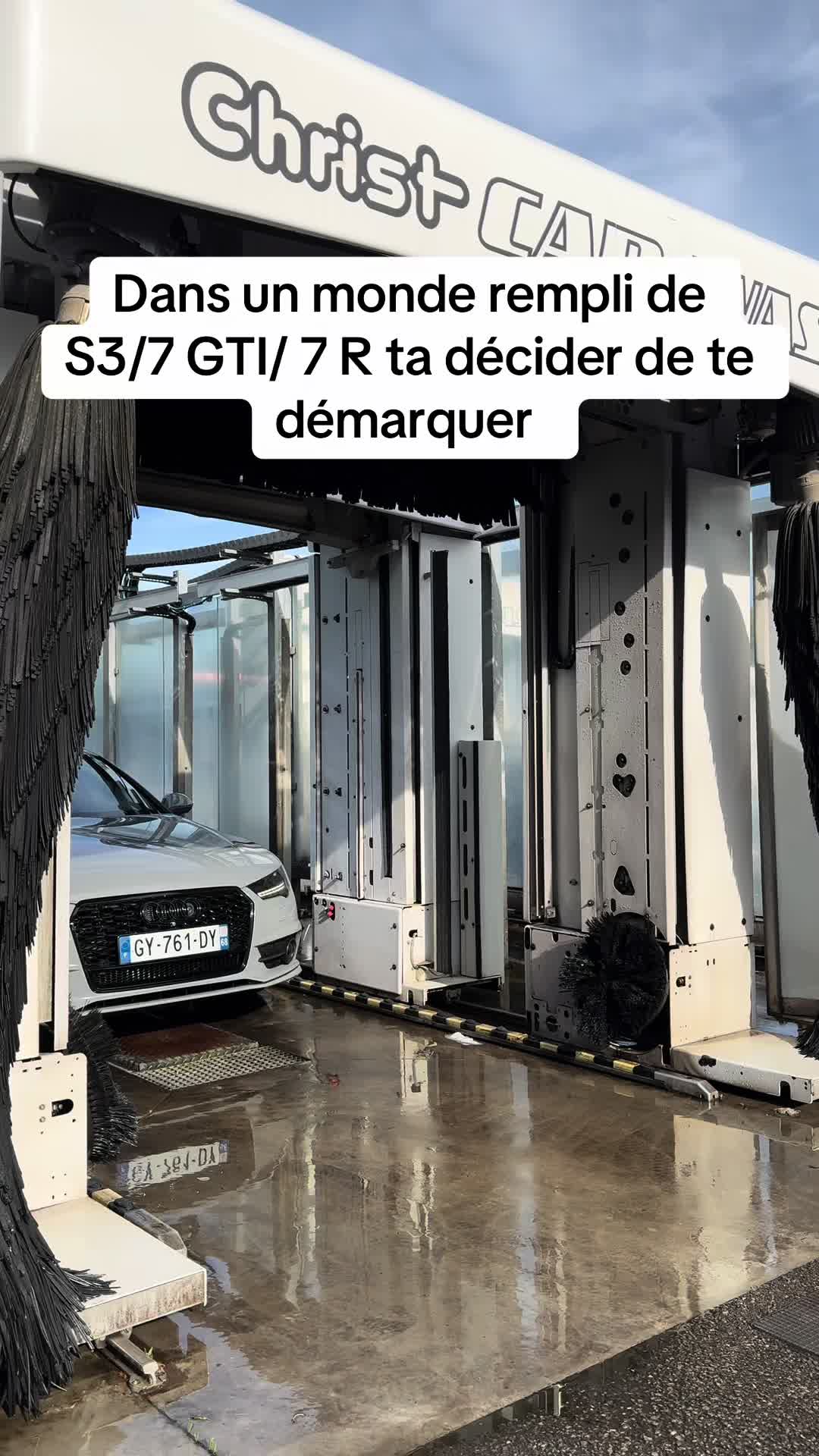 @Labi11