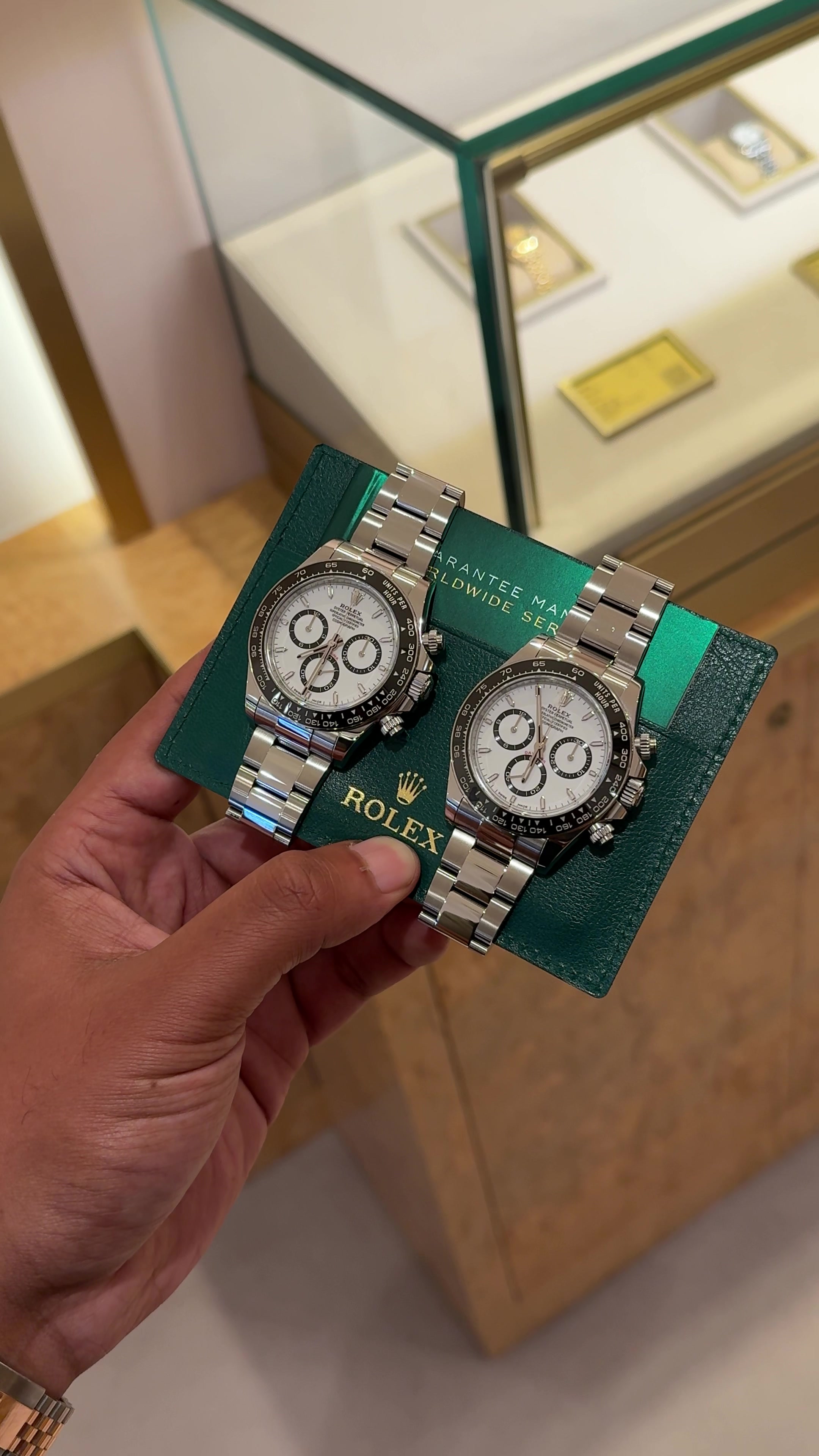 @Luxe Watches