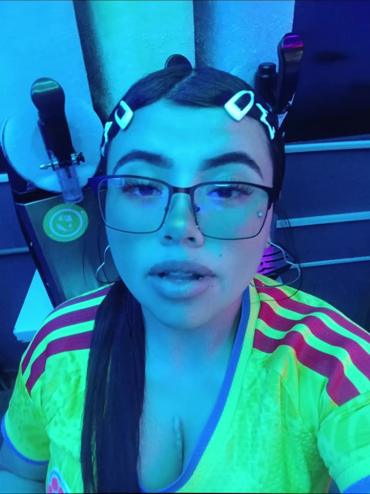 @𝕃𝕒𝕦𝕣𝕒𝕒🤍🥷.