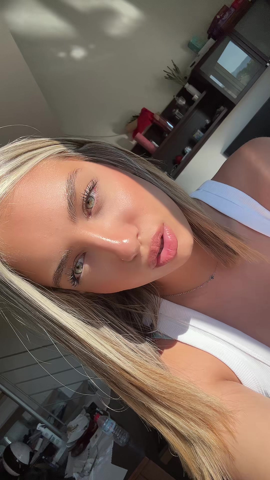 @dilvoi.chrisi