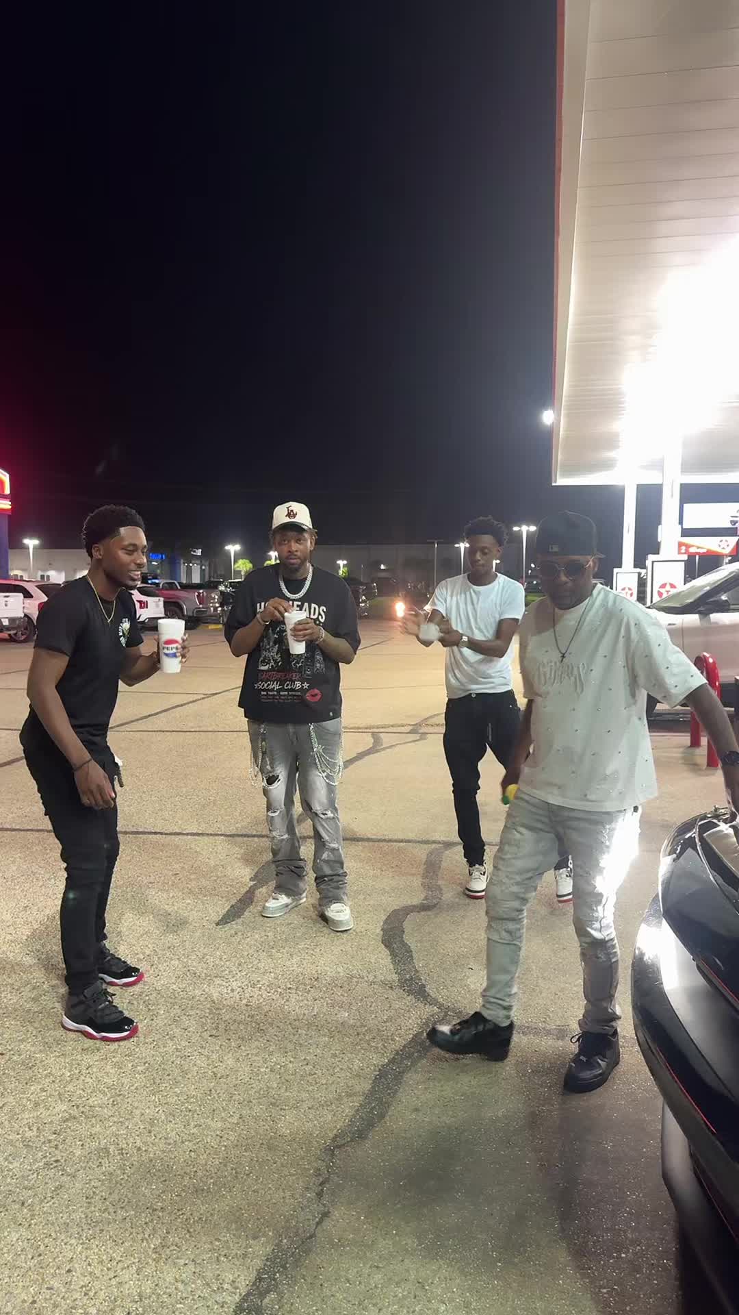 @Mr2famous🕺🏾🔥