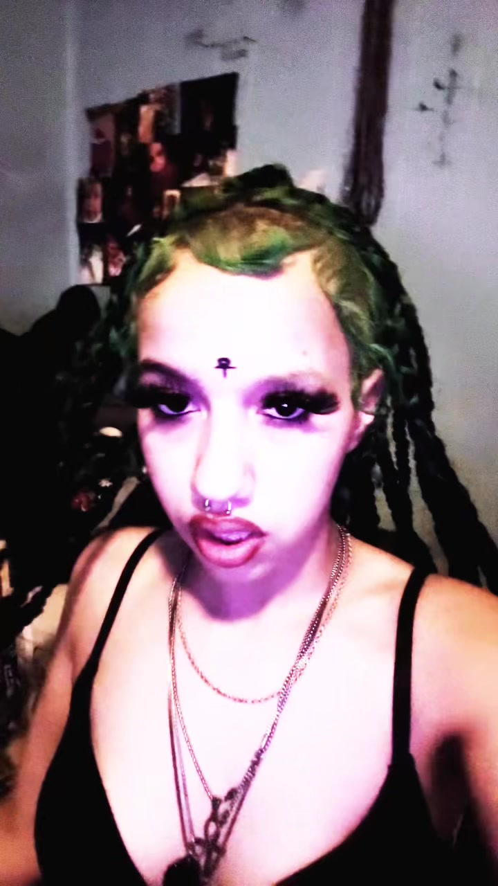 @🧿