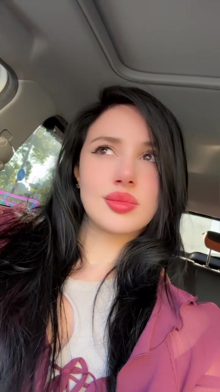 @julia_baku05