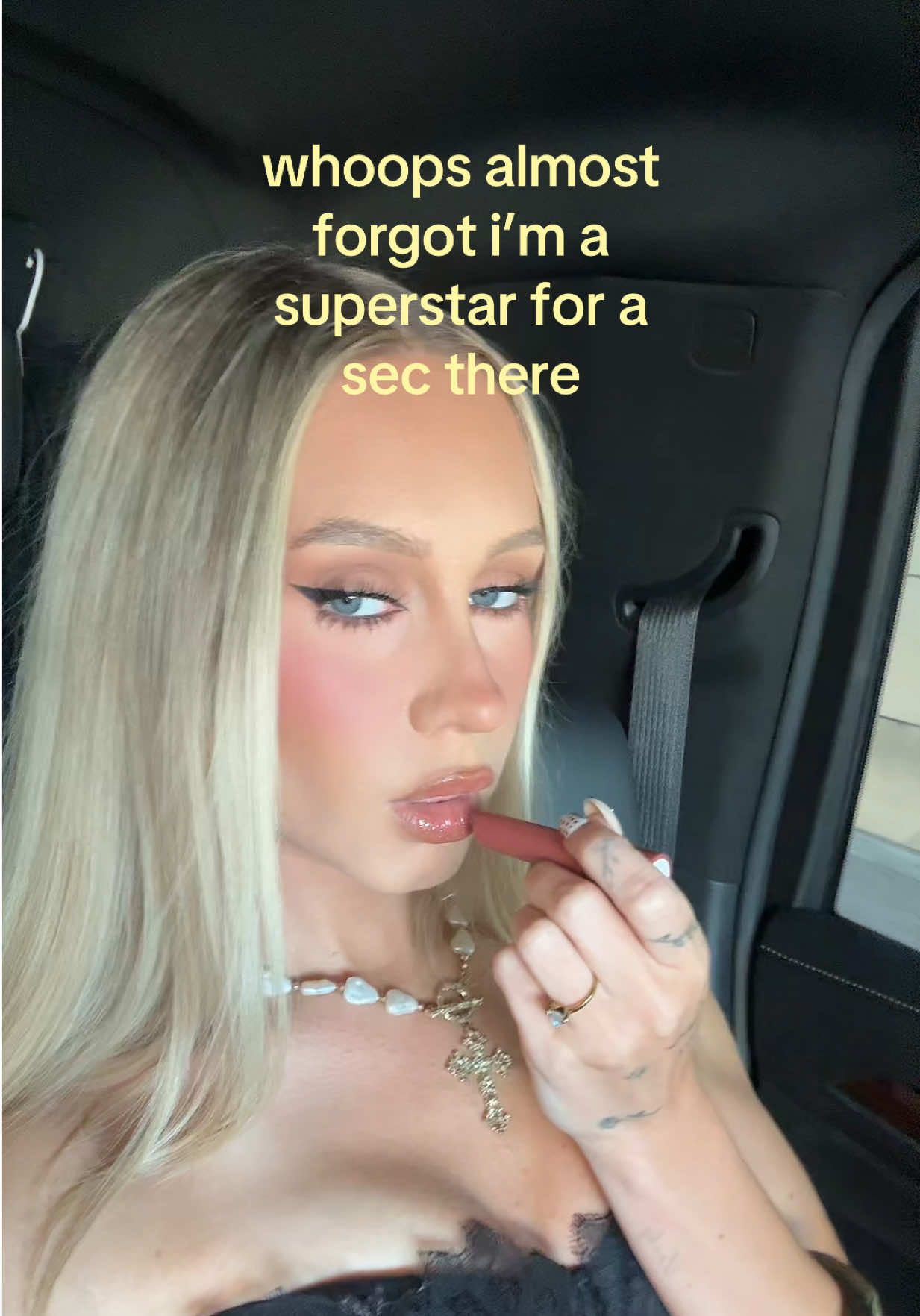 @alison ogden 🎀