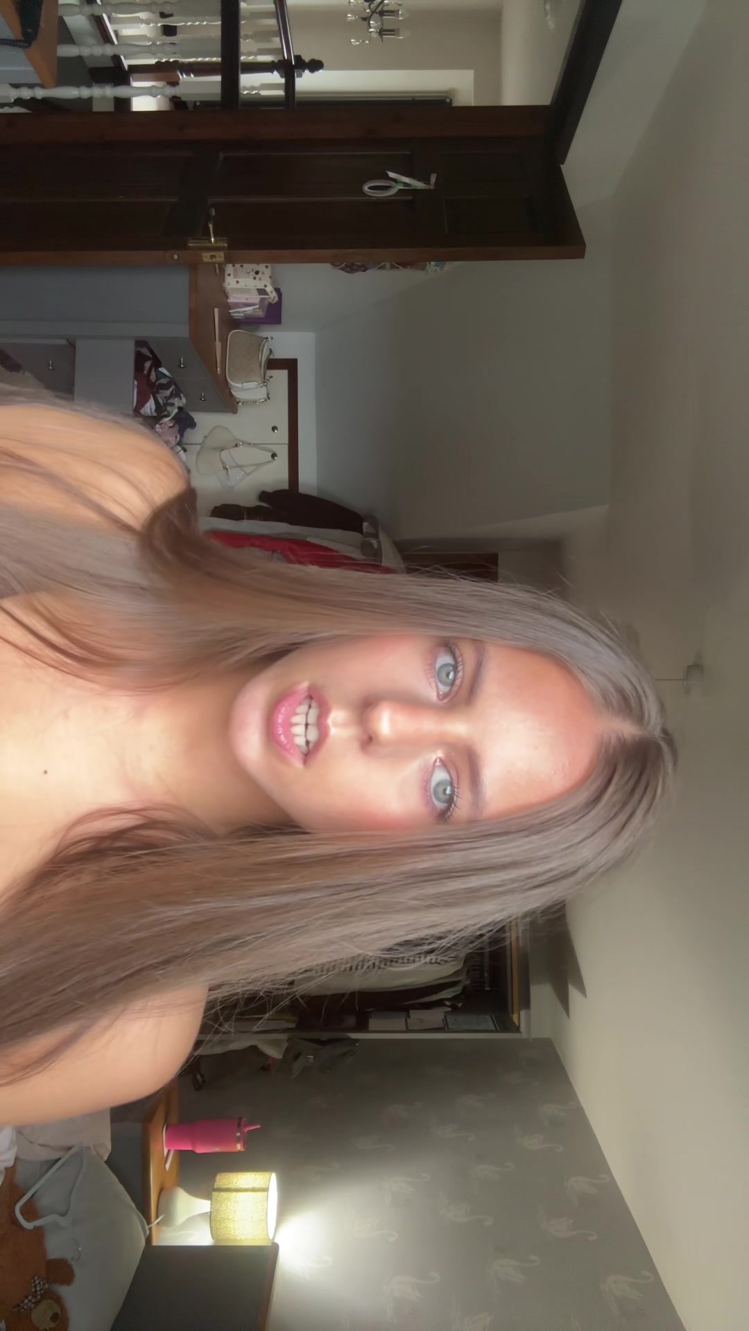 @Liv