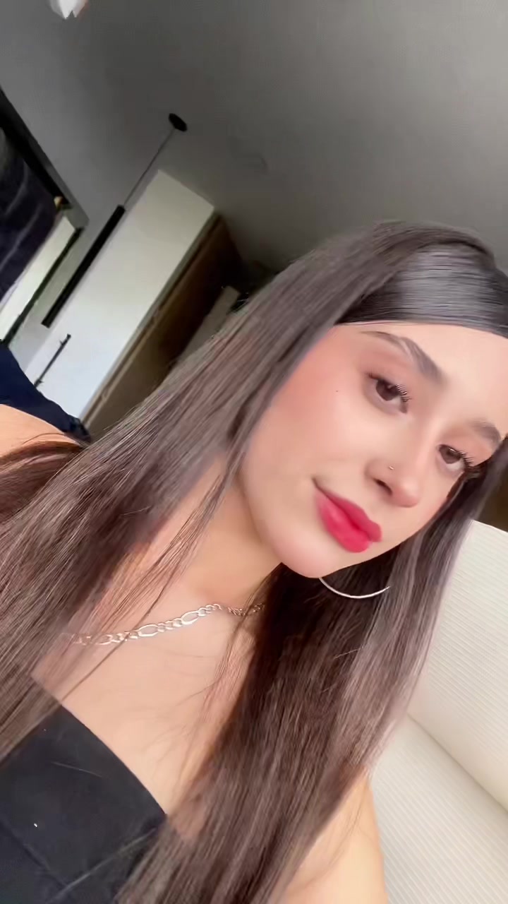@valeria_🪬