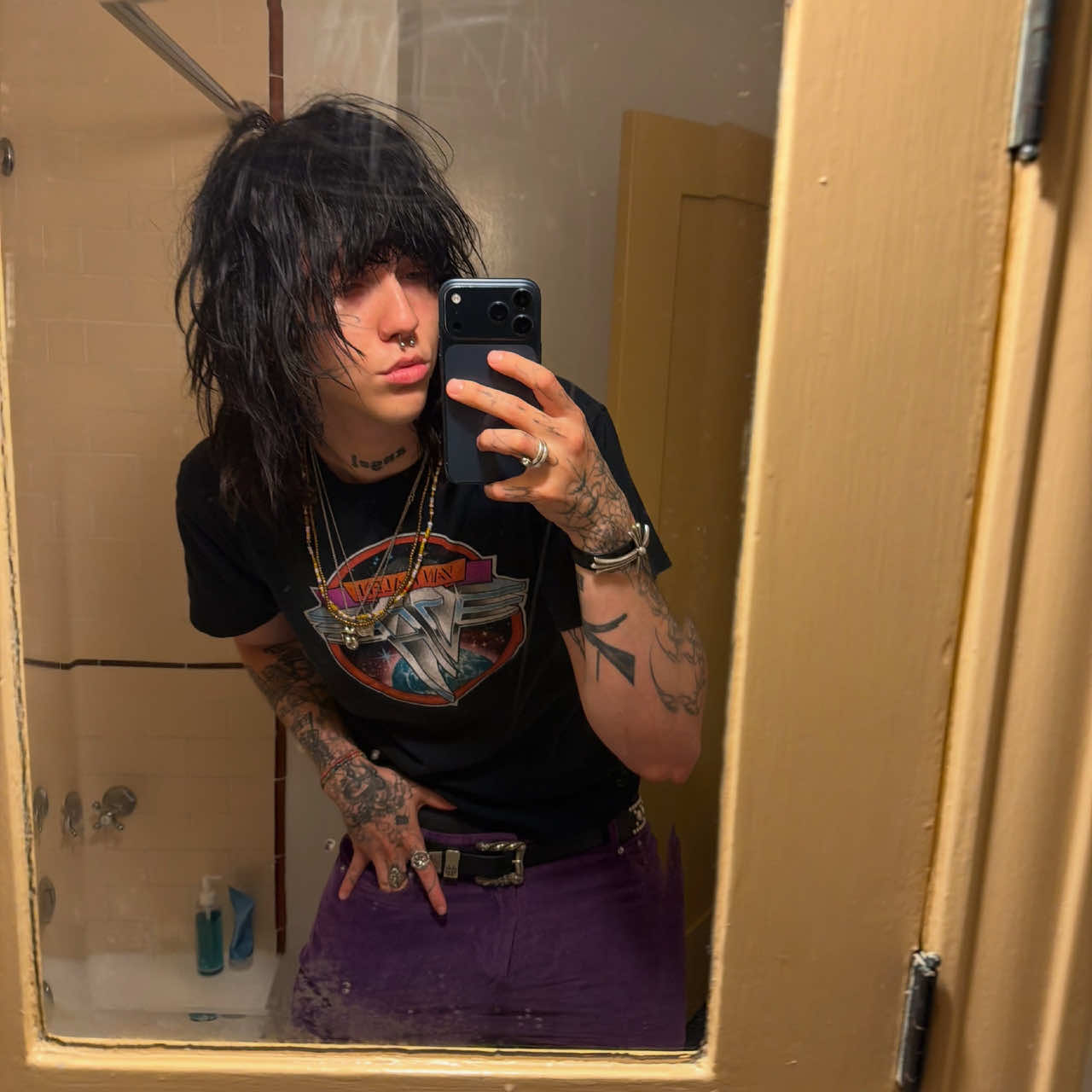 @who_is_viperr