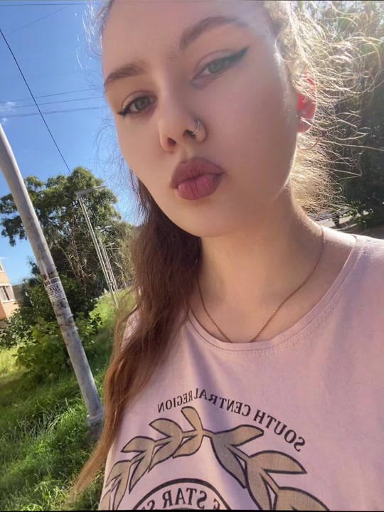 @настя лол