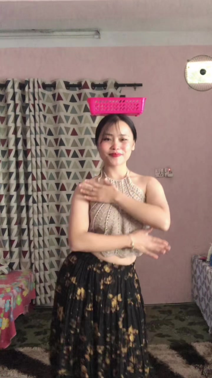 @Rina 🌸