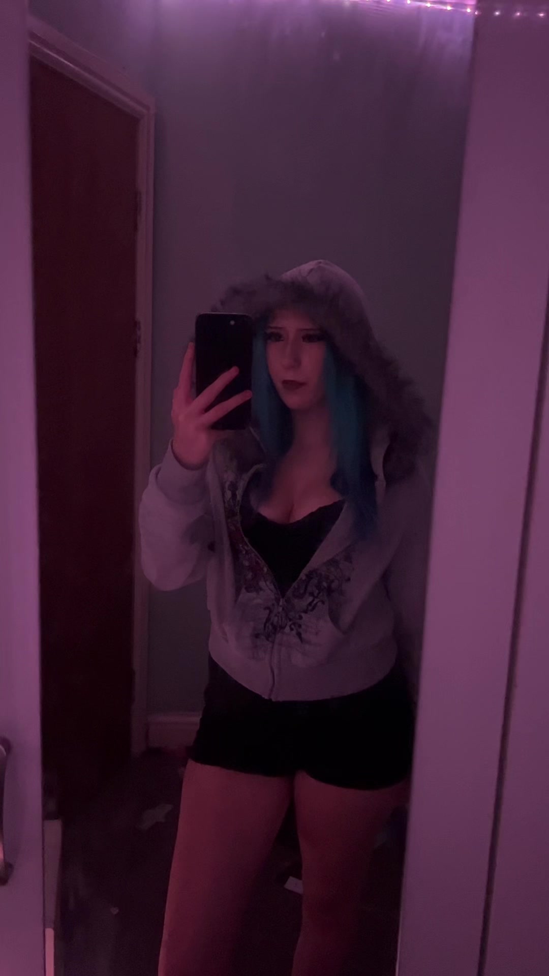 @tay🧞♀️