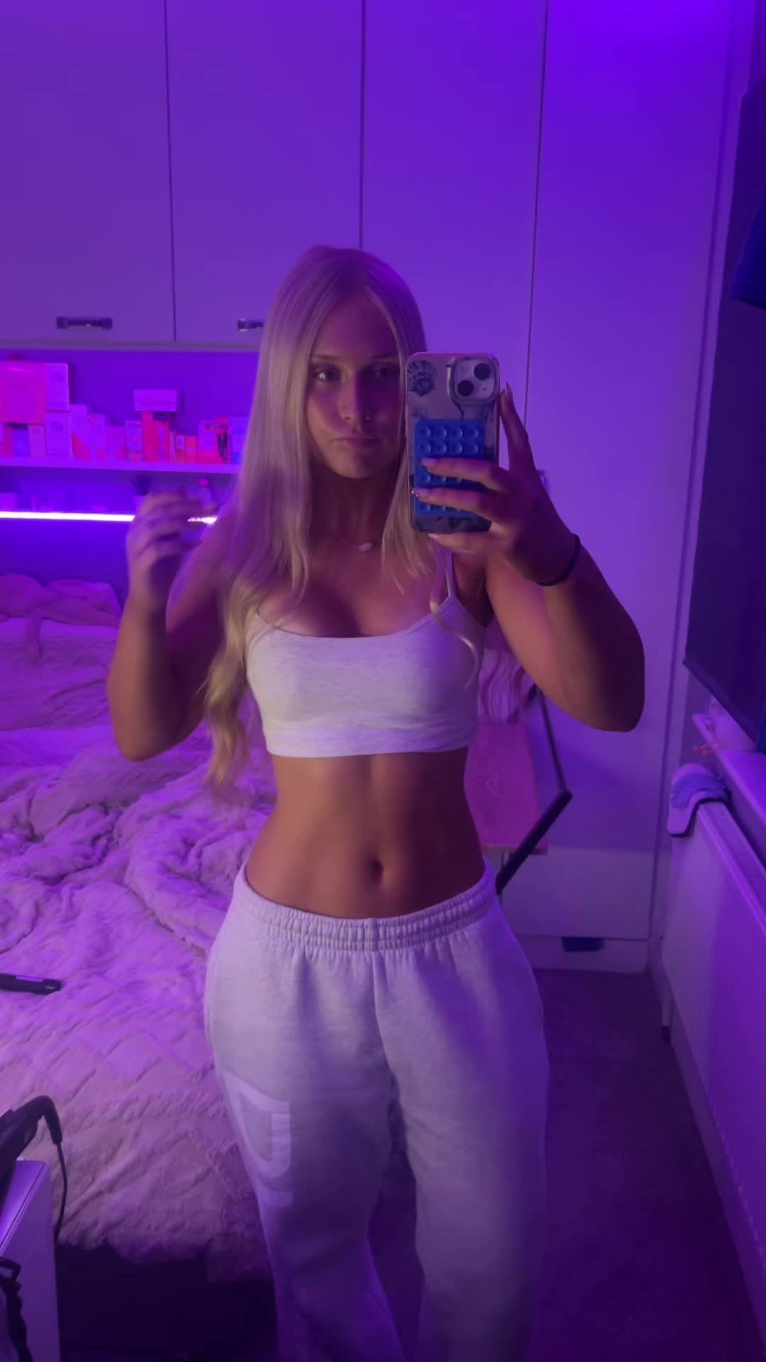 @elodie