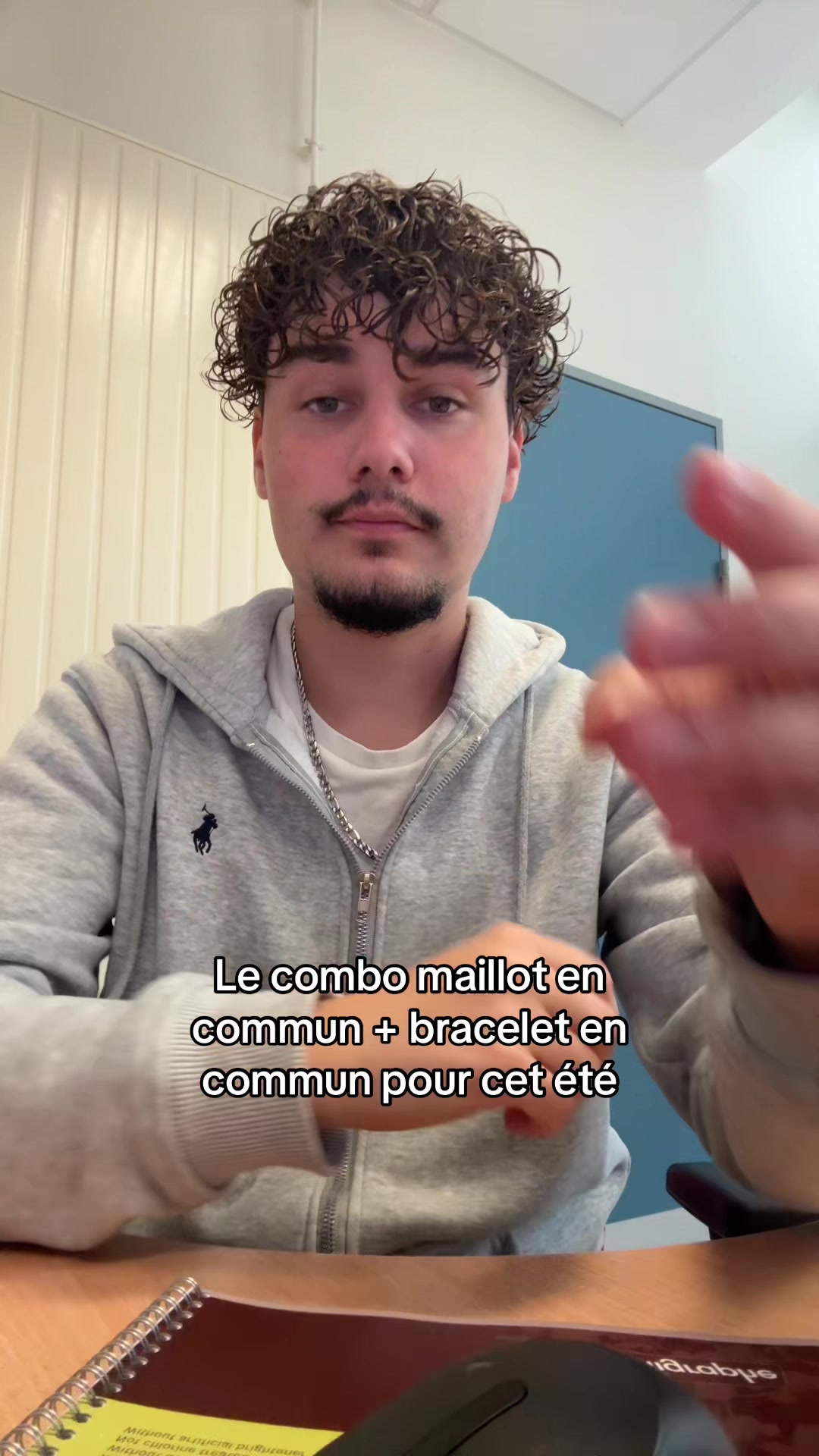@Julien👻
