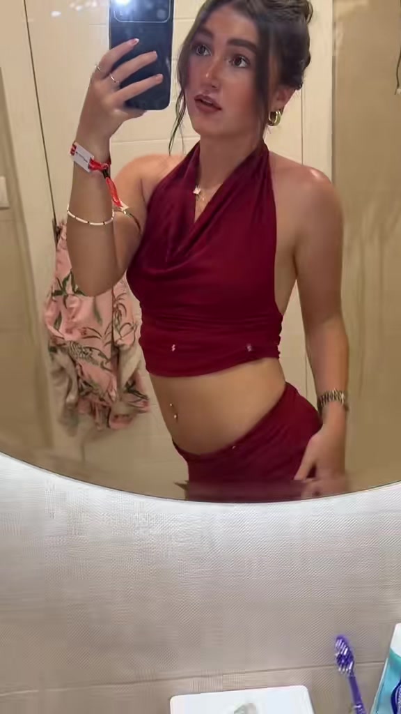 @𝐕𝐈𝐄𝐍𝐍𝐀 𝐖🤍