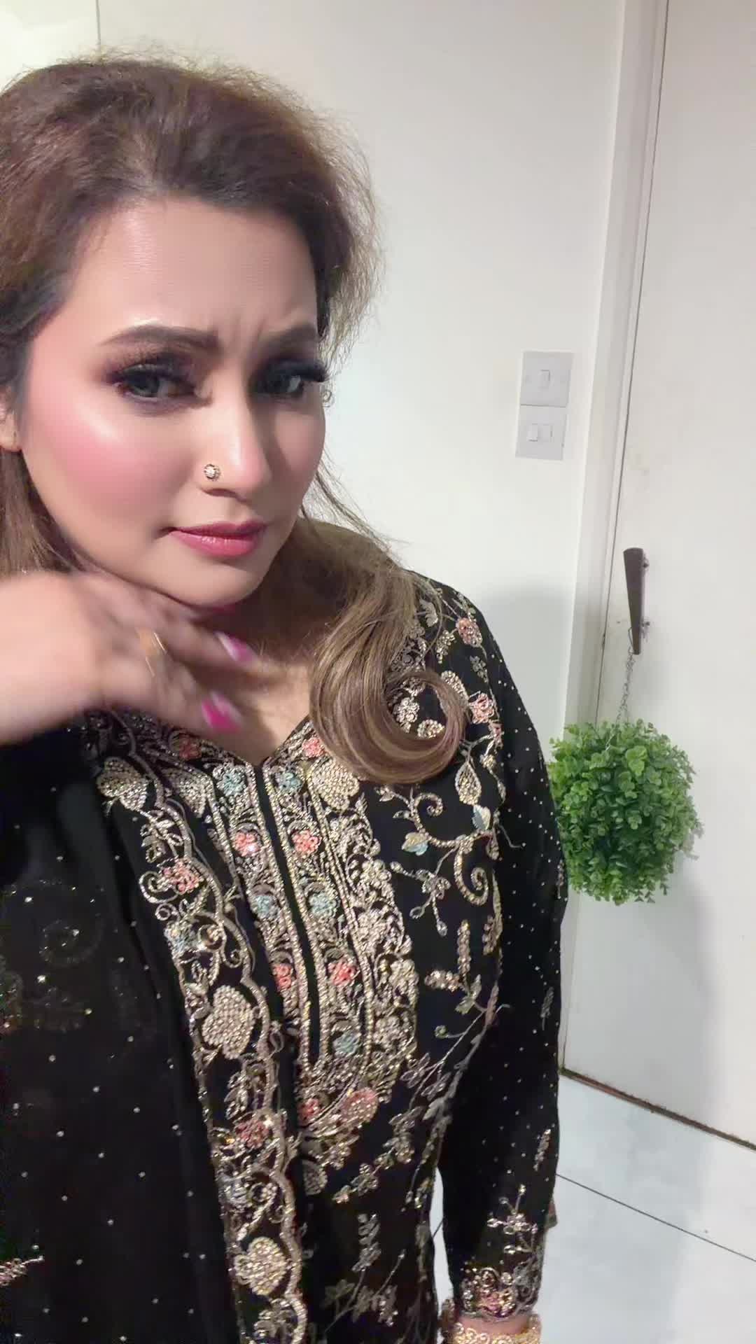 @Nitu🇬🇧🇧🇩🦋🦋