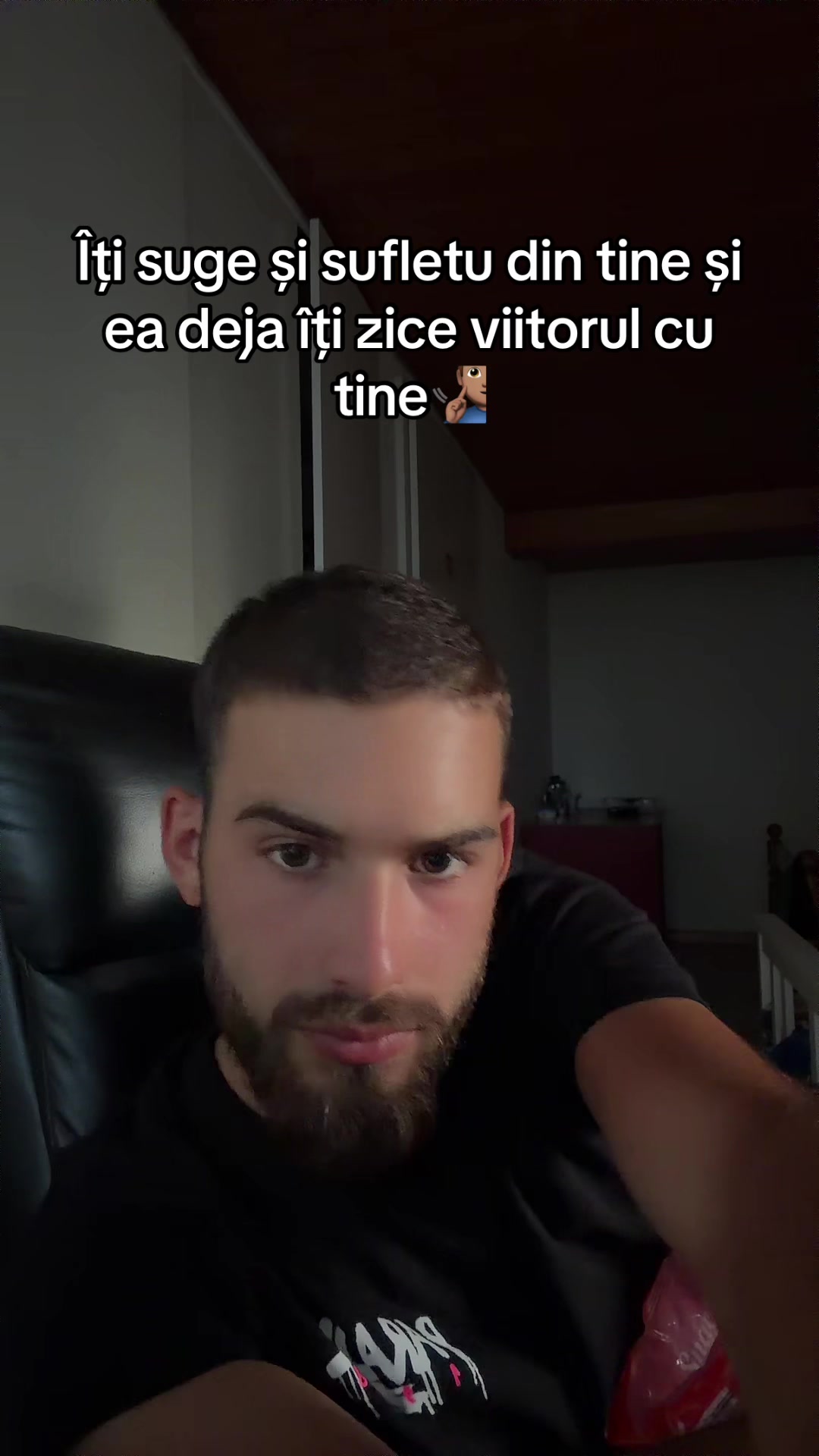 @𝐋.𝐌.𝐕