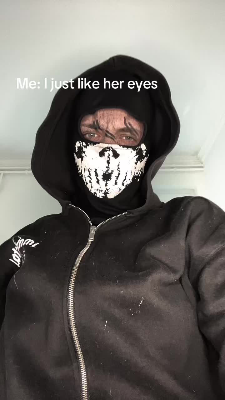 @😈ᐯ卂ㄩㄥㄒ😈