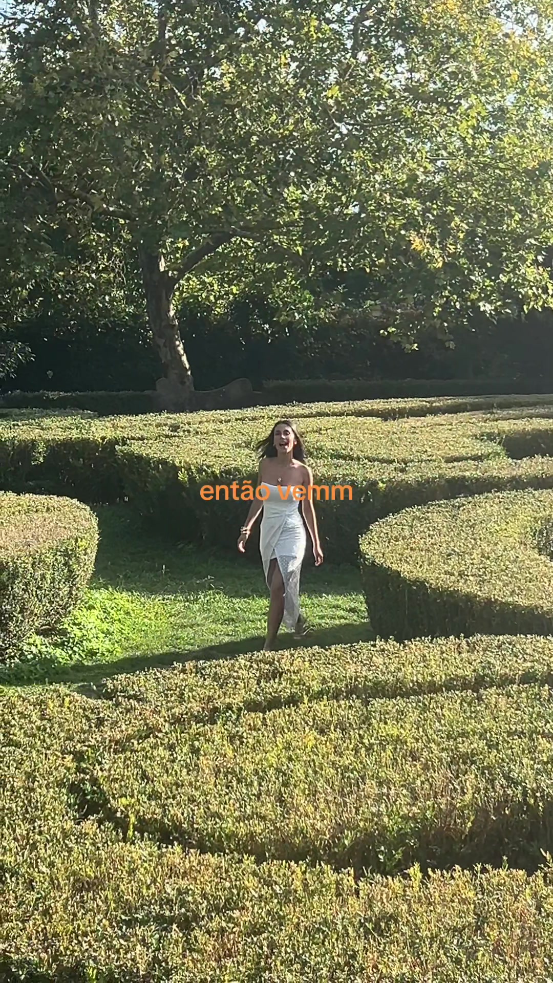 @mia.benita