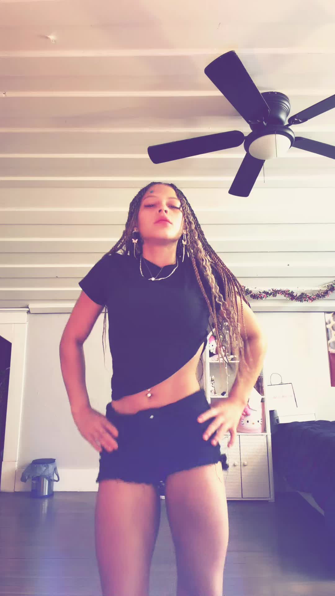 @6✨kissmyass✨7