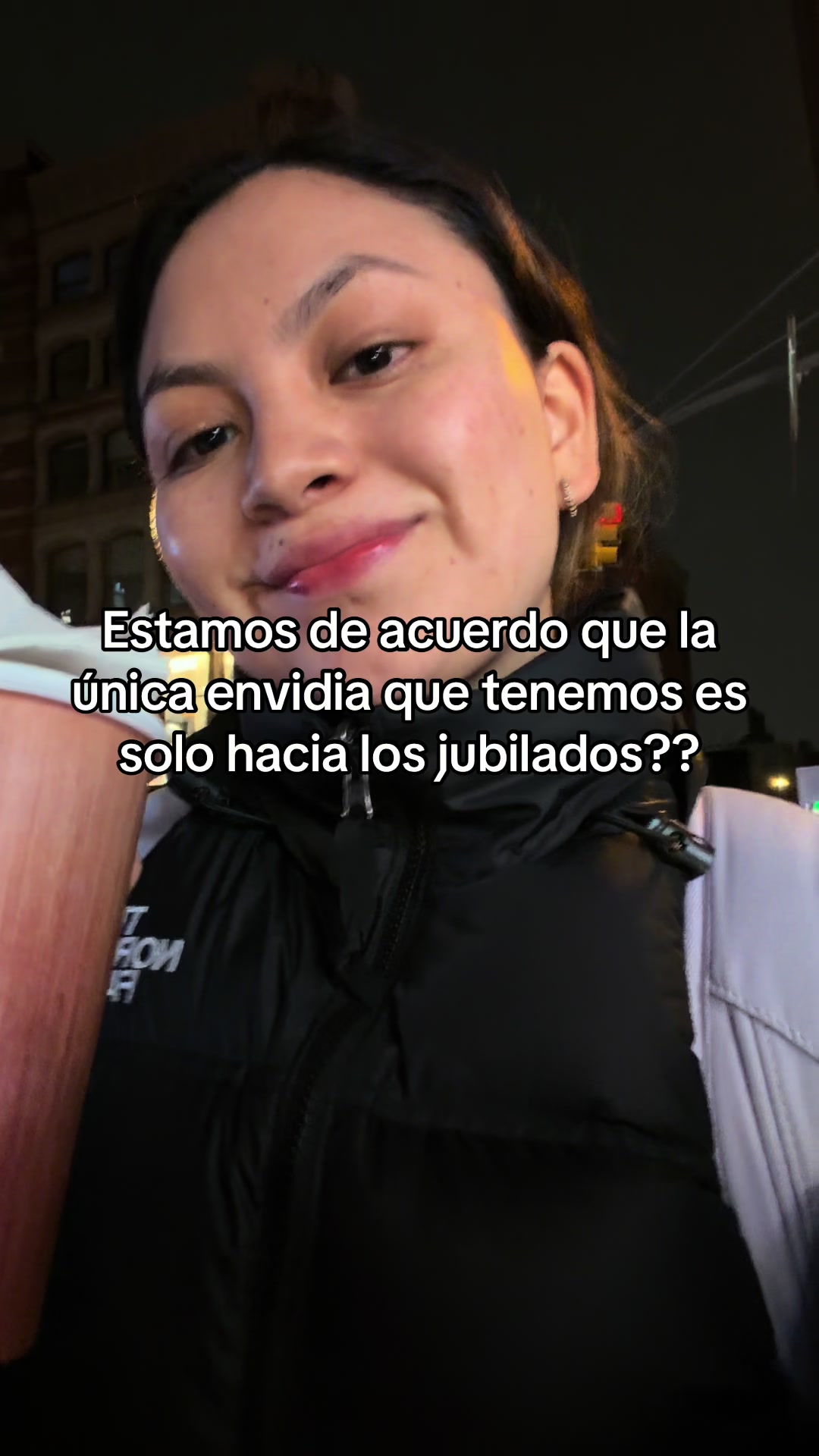 @Camila López 🍓🎧🧡