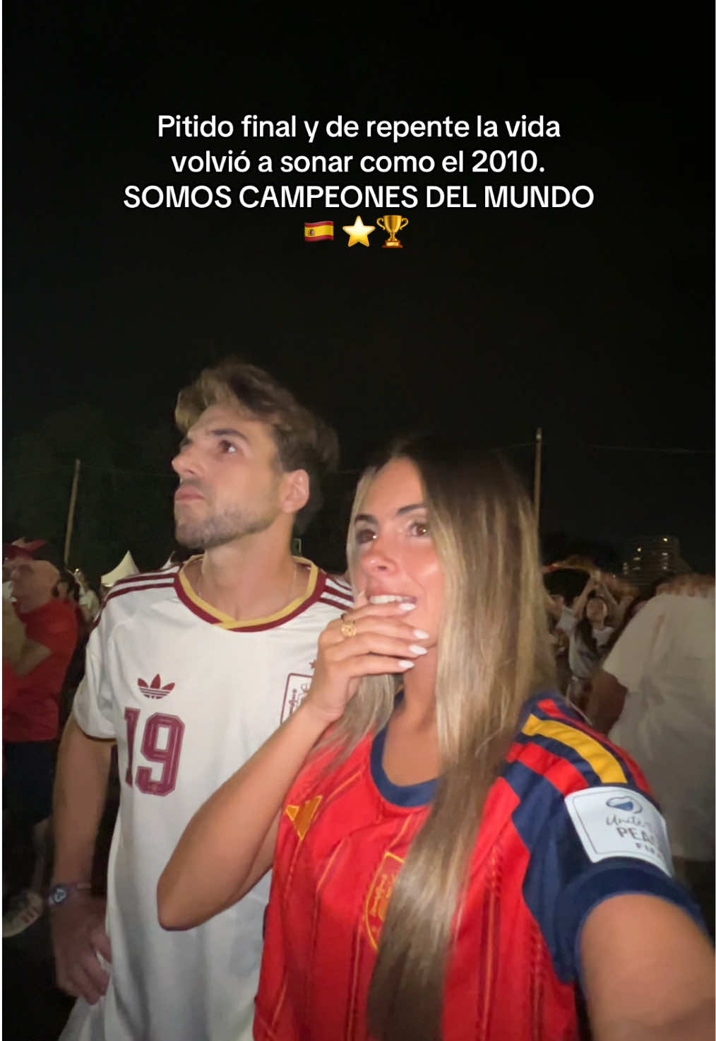 @Mónica