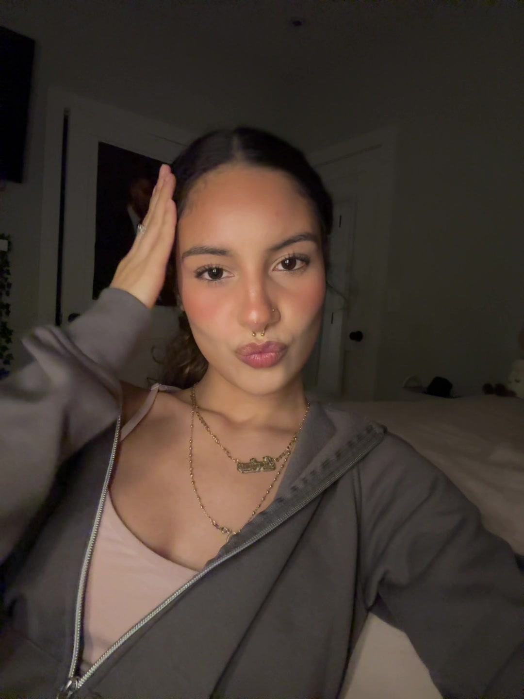@jayy