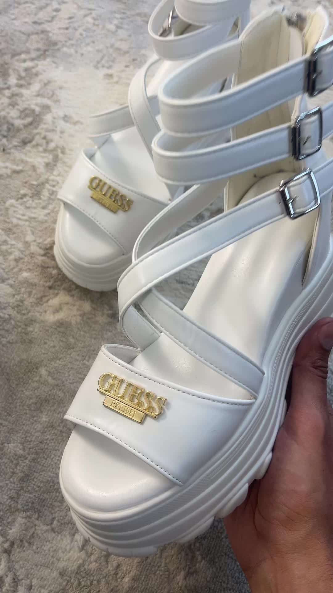@Moda_Deluxe