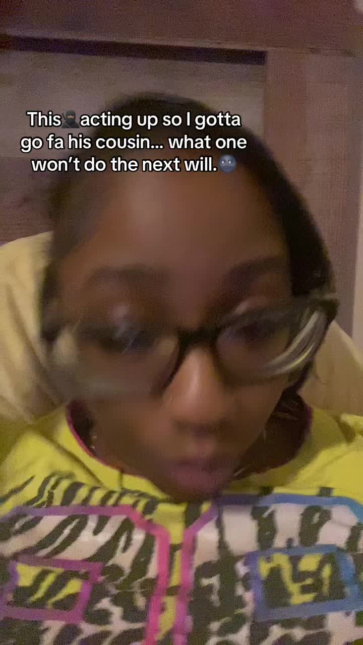@♕..