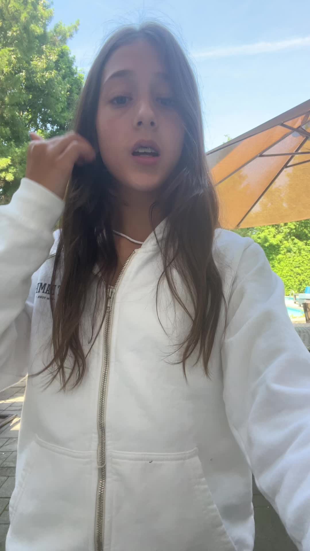 @jaclyn_roper