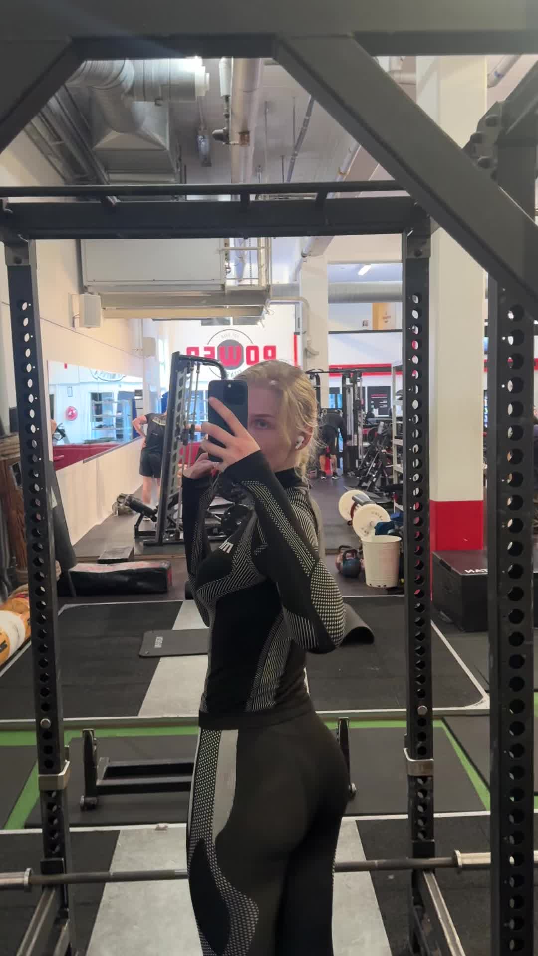 @Celine Dijjon
