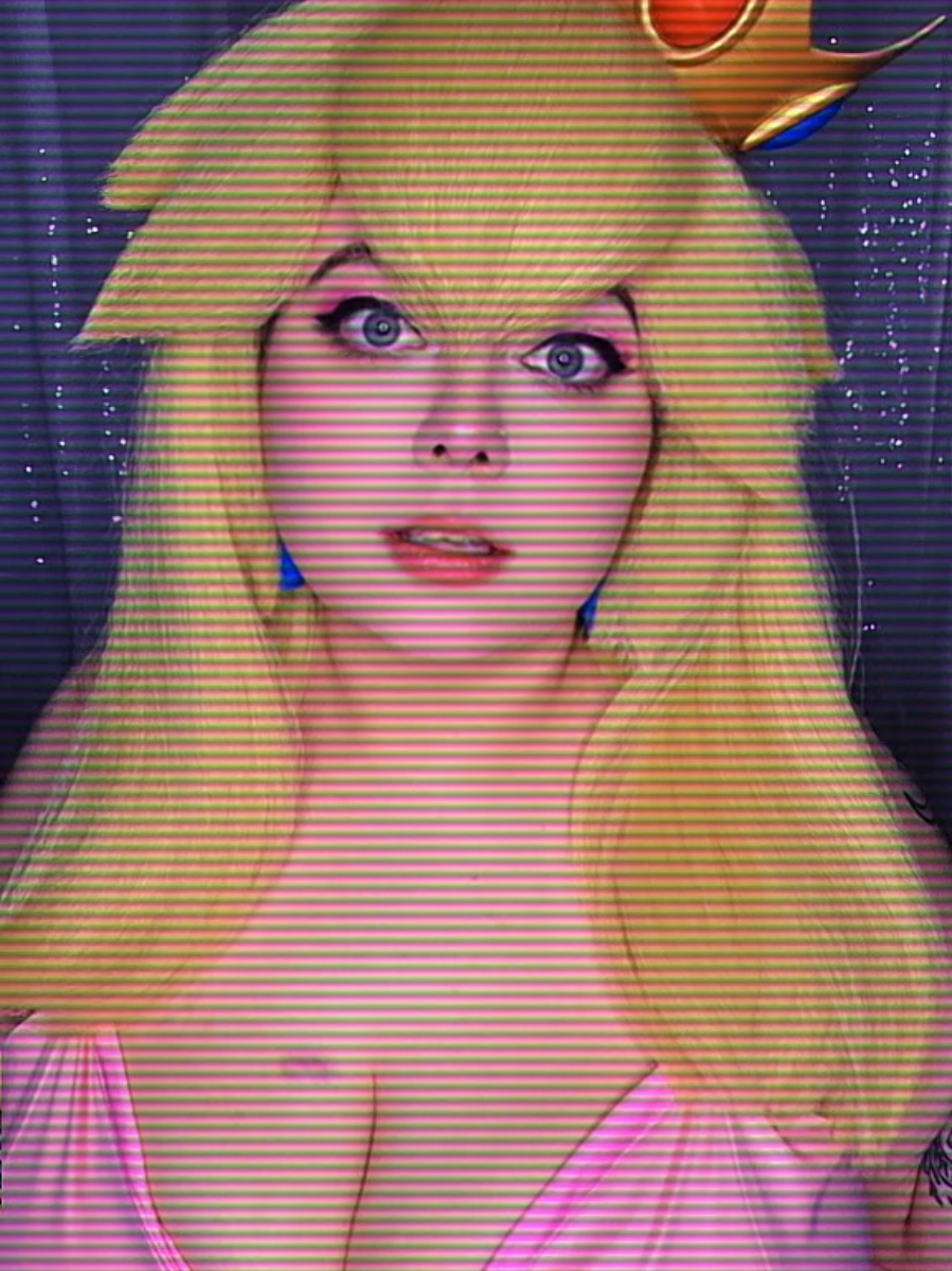 @AJ Bug Cosplay