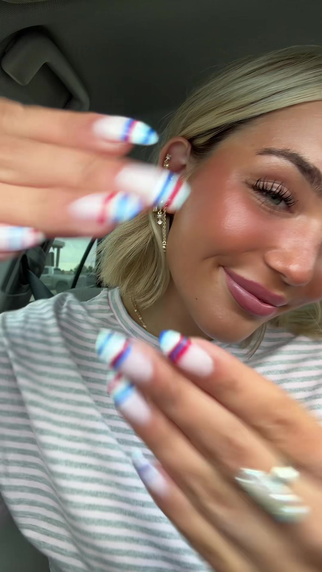 @MAISEY RAY