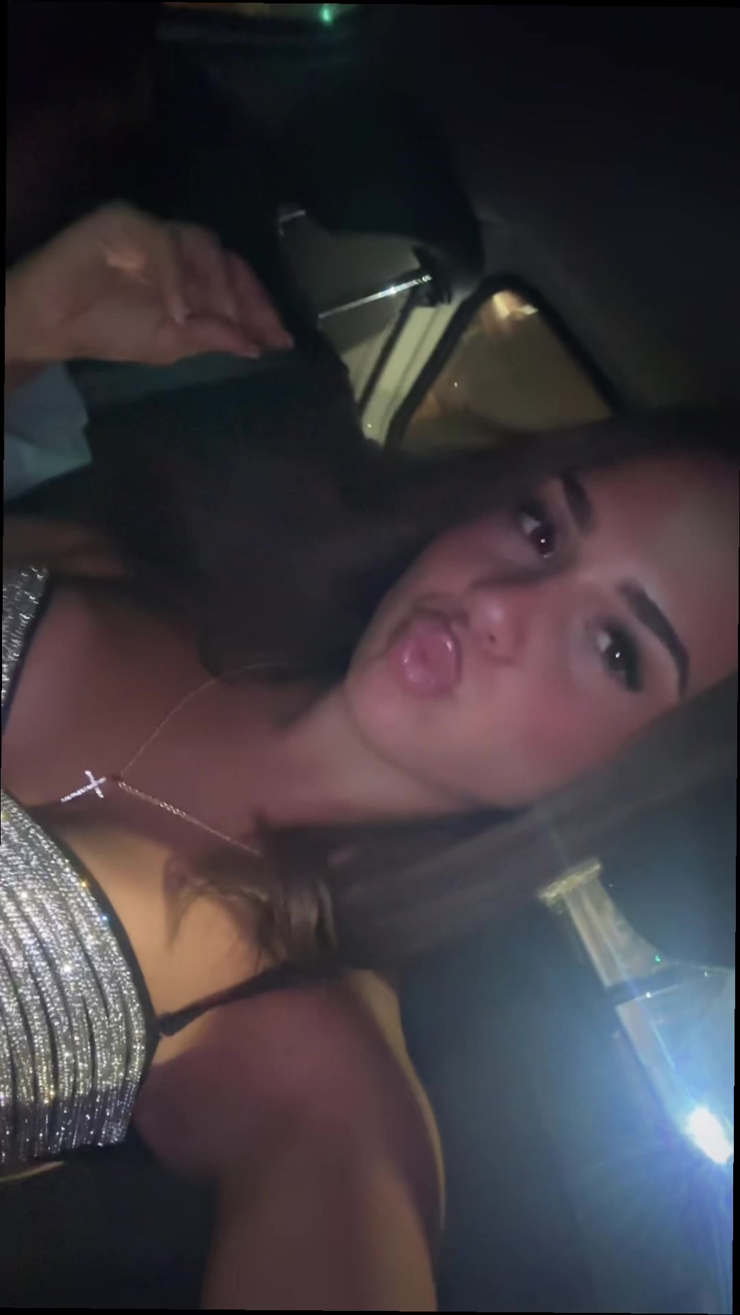 @alessyavitale