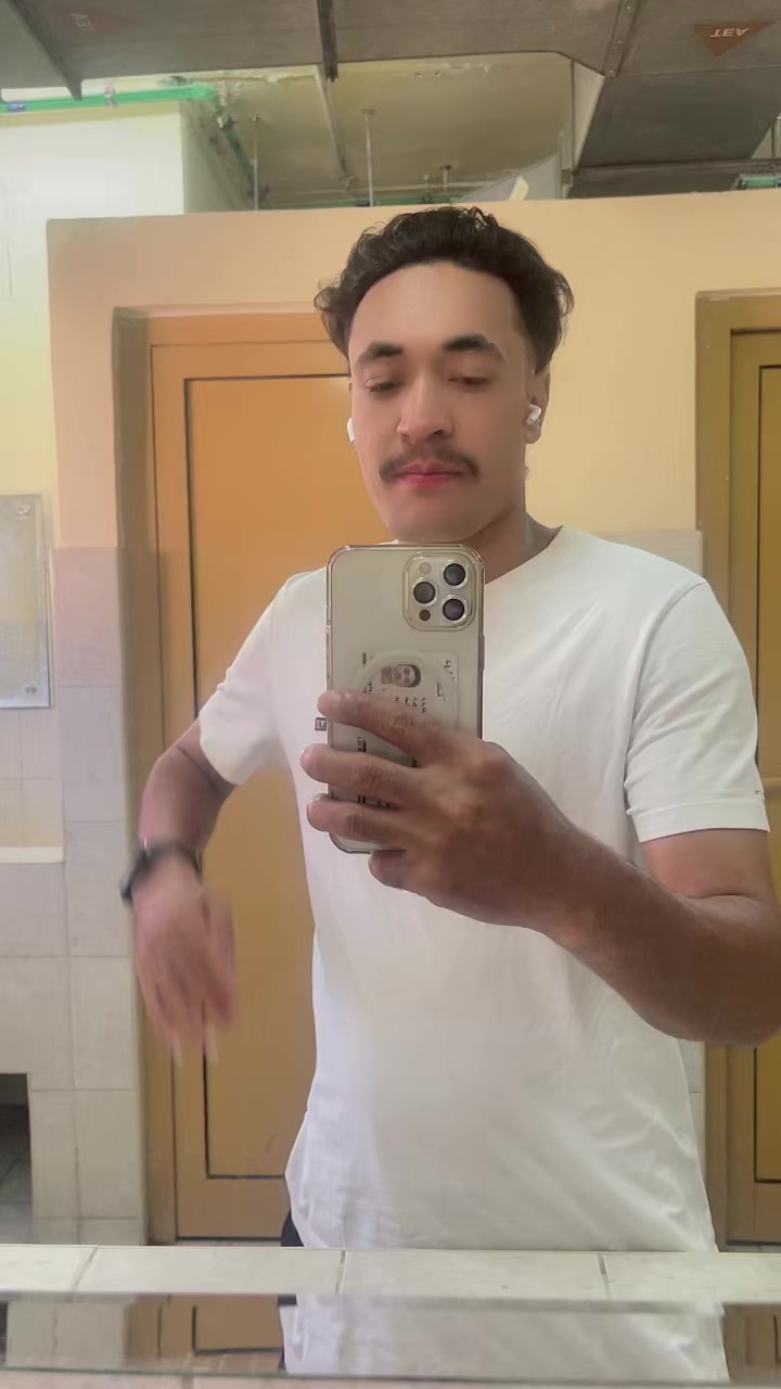 @🇳🇵राजा🇶🇦