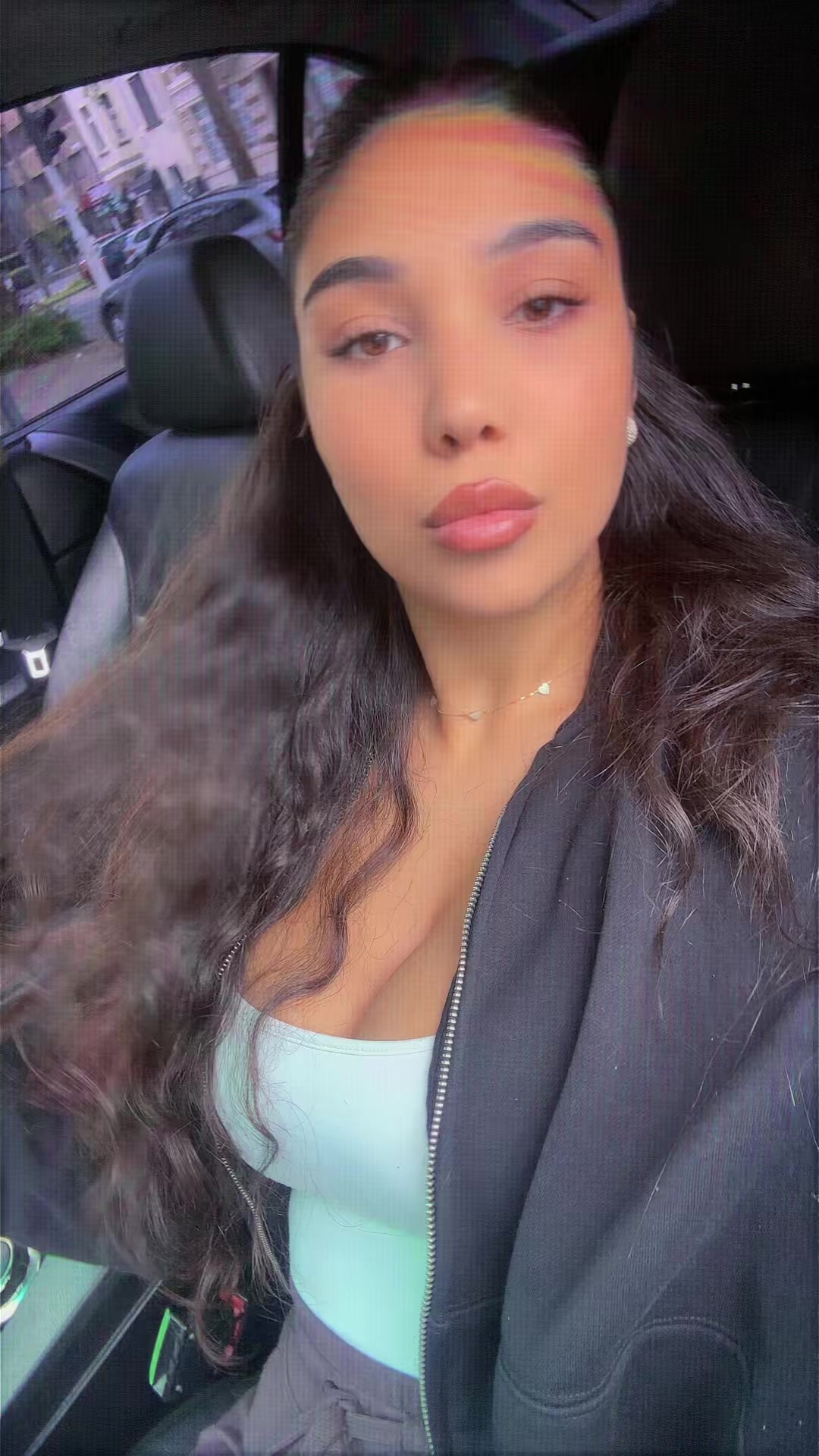 @naomimihai31