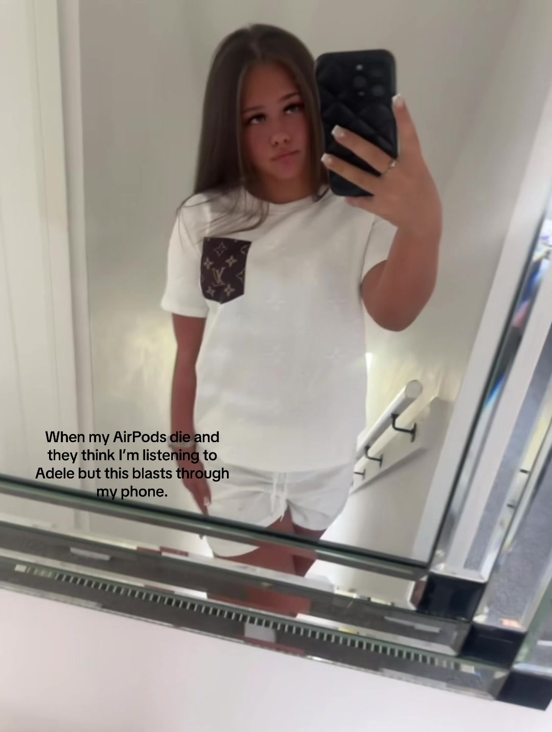 @xomilliemoore